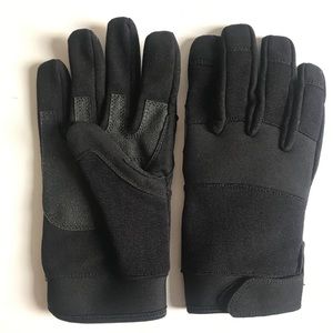 New black mechanic gloves